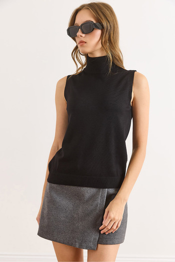 Olalook Women's Black Turtleneck Sleeveless Slim Knitwear Sweater Kzk-19001019