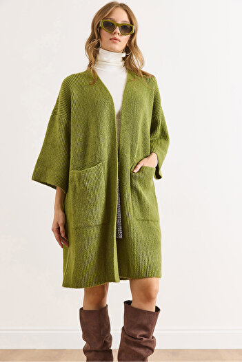 Olalook Women's Oil Green Soft Textured Pocket Knit Cardigan Hrk-19000424