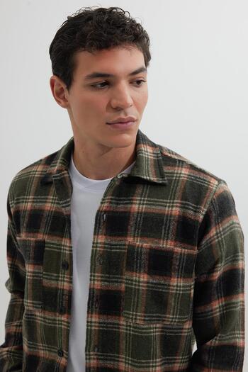 Tudors Men's Regular Fit Normal Cut Double Pocket Winter Lumberjack Checkered Shirt
