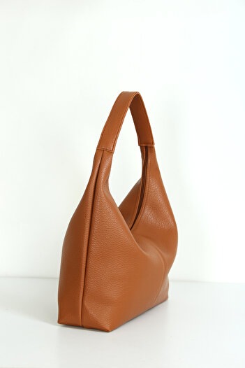 change time Comfortable Single-Handle Bag with Stitching Detail on the Front, Suitable for Daily Use Width: 36cm Length: 27cm Bottom: 11cm
