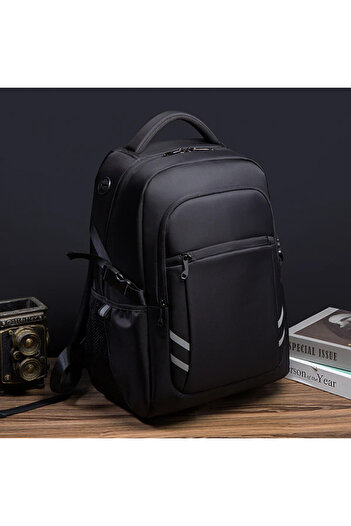 Viyogo Multifunctional Backpack for Men, USB Port, 25L, 46x32x20 cm, Black