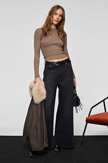 GRIMELANGE Piedra Women's 100% Cotton Wide Leg Seamless Finish Denim Black Jeans