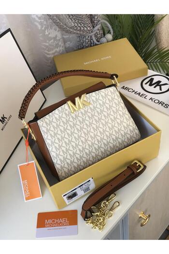 IEKE Shoulder bag with accessories