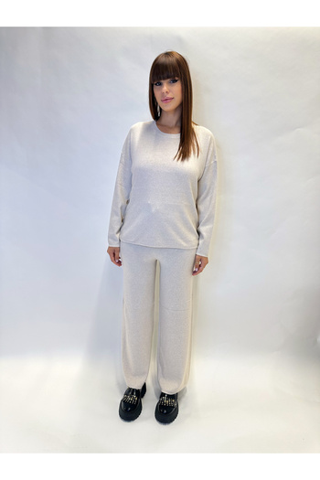 IFASTFASHION Women's casual set made of fine knitwear - loose blouse and straight pants, gold side details