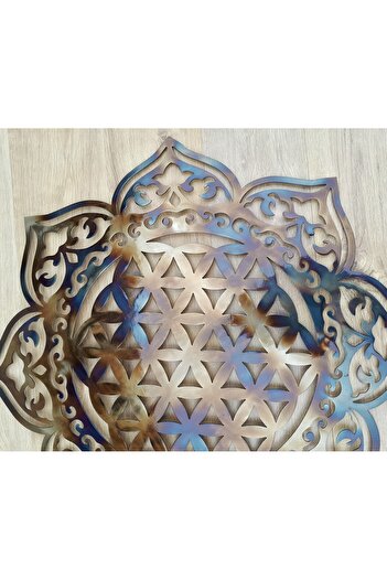 Kat Time Metal wall decor, mandala with the Flower of Life, symbol of harmony and interconnectedness.