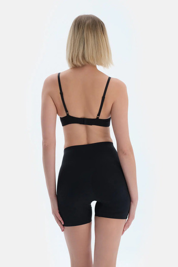 Dagi Black Medium High Waist Shorts Corset