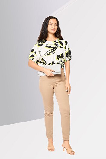 Desigual Women Round Neck Short Sleeve Floral Print Cropped Top, White