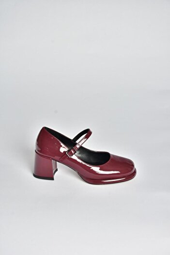 Fox Shoes T820059108 Burgundy Patent Leather Thick Heeled Women's Shoes