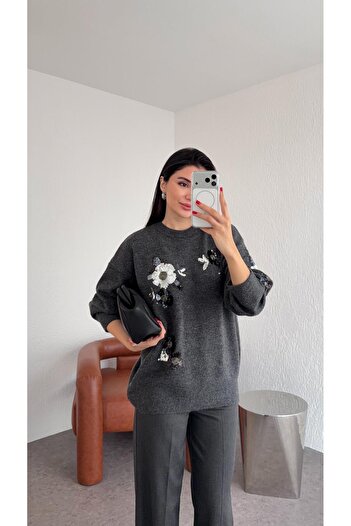 HAZELANNA Sequin Premium Anthracite Sweater