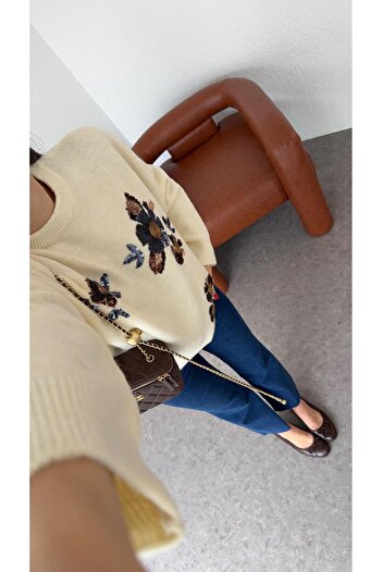 HAZELANNA Sequin Premium Ecru Sweater