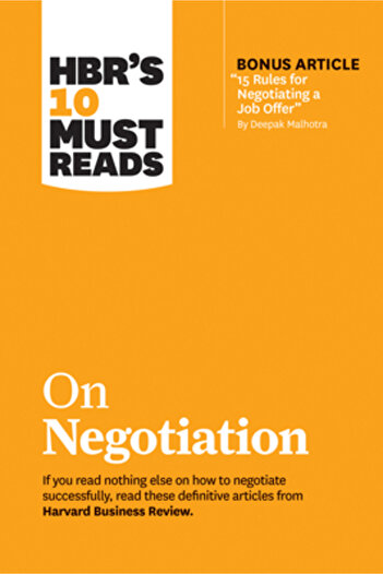 Harvard Business Review Pr Hbr's 10 Must Reads on Negotiation