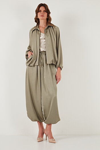 Lela Oversize Klasik Yaka Yarasa Kol Fermuarlı Saten Ceket CEKET 6839584