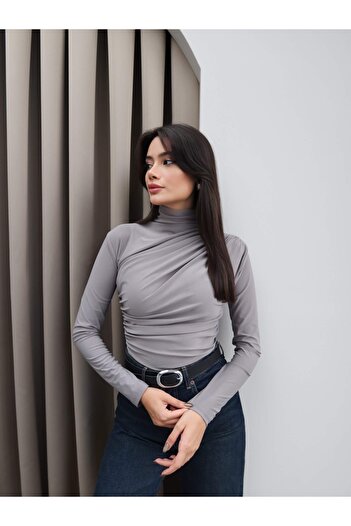 ESRAHELVACI Shoulder Waist Pleated Detailed Blouse