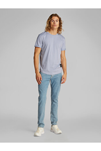 Calvin Klein Men Aleutian Badge Turn Up Sleeve T-Shirt