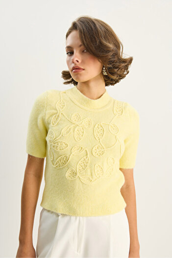 Bianco Lucci Women's Short Sleeve Embroidery Patterned Knitwear Sweater 5021 60283664