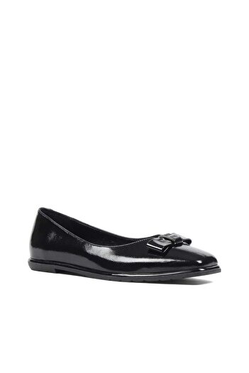 Celal Gültekin Women's Black Buckle Patent Leather Ballerinas