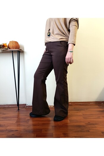 Butik Şans Half-Spanish Leg Opening Lycra Fabric Trousers with Pocket Detail