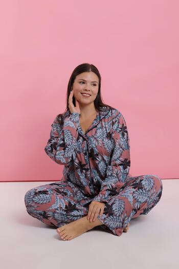 Akbeniz Set de pijamale cu nasturi cu model de frunze de somon pentru femei de mărime mare