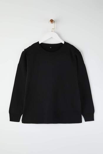 Trendyol Curve Black Shoulder Accessory & Cut Out Detail Slim Knitwear Sweater Tbbaw26An00023