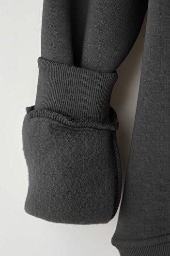 Trendyol Collection Anthracite Regular/Normal Cut Hooded Inside Fleece/Ζεστό φούτερ TMNAW20SW0163
