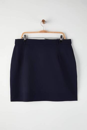 Trendyol Curve Navy Blue Contrast Belt Detailed Mini Woven Plus Size Skirt Tbbaw26Az00006