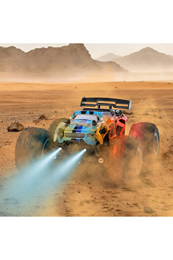 giffy Oyuncak 2.4 GHz Uzaktan Kumandalı Şarjlı Led Işıklı Drift Atan 15 Km Hız Off Road 45 Dk Batarya