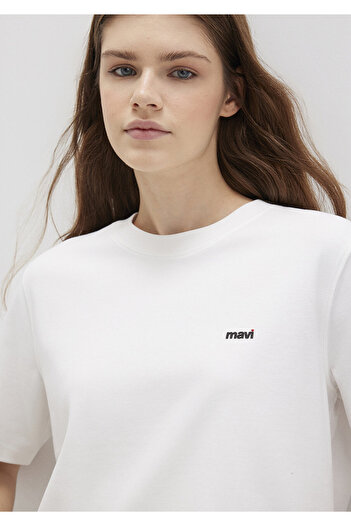 Mavi Mini Logo Printed Interlock Ecru Basic T-Shirt Regular Fit / Normal Cut 1612122-70057