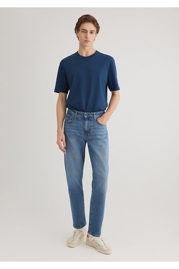 Mavi Marineblaues Basic-T-Shirt mit lockerer Passform / lockerer, entspannter Passform 066249 -89287