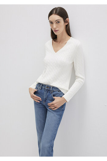 Mavi Weißer Pullover mit V-Ausschnitt, schmale Passform/enger Schnitt 1710340-70057