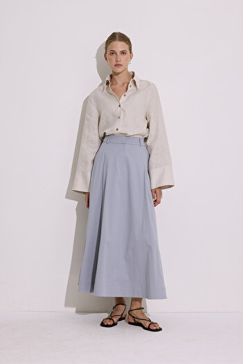 Manuka Extremely Detailed Wide Skirt in Indigo
