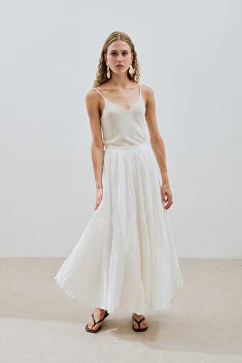 Manuka Ecru Color Pleated Maxi Skirt