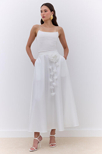 Manuka SATIN-SCHLAGENDES ABENDKLEID RÖCKCHEN ECRU