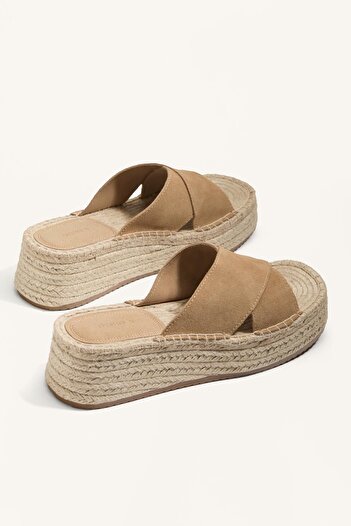 Oysho Split-leather wedge sandals