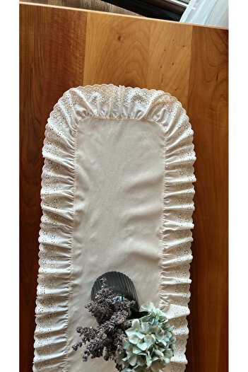 NURGİTA HOME % 100 Pamuk Ham Keten Fisto Fırfırlı Oval Runner (45x140 cm )