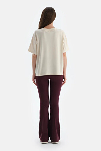 Dagi Off-White Women's T-Shirt