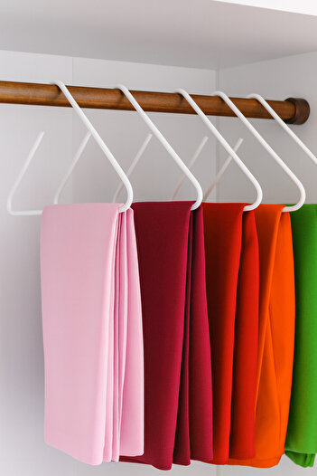 VENON Metal Triangle Clothes Hanger Set of 6 – White Color, Wardrobe Interior Clothes Rack
