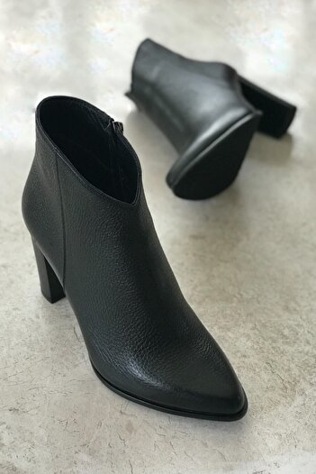 TUNAELLİ Kadın Siyah Hakiki Deri 35-40 Numara Bot & Bootie