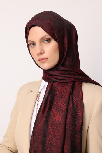 Mooncorn Black-Burgundy Shine Line Shawl