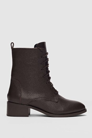 selinshoes Tera Lace Detailed Zippered Women's Boots-Brown