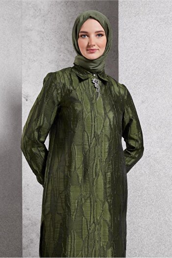 Alvina 44737 Model Jacquard Tunic with Brooch