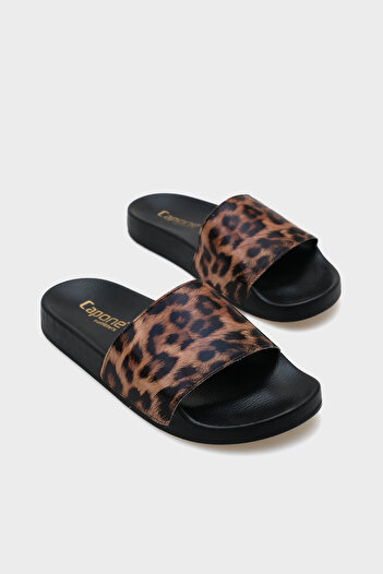 Capone Outfitters Γυναικείες Παντόφλες
