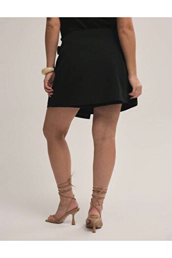 SHEIN Curve+ mini skirt, black
