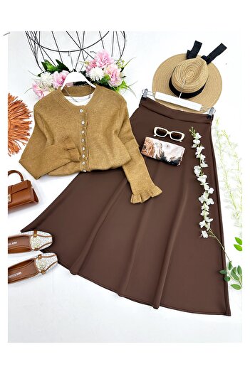 YEDİLALE Flower Buttoned Cardigan Creepe Skirt Double Set [Cardigan Std, Skirt Size]