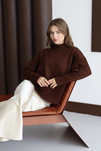 Park Karon Women's Brown Basic Oversize Stand Collar Knit Sweater
