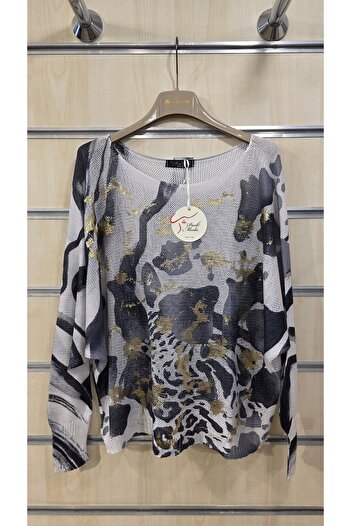 Park Moda Mercerized Blouse Mixed Leopard Pattern