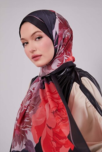 Levidor Burgundy Lotus Pattern Indian Silk Shawl