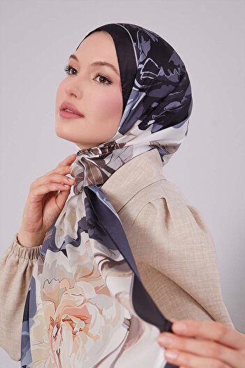 Levidor Black-Beige Lotus Pattern Indian Silk Shawl
