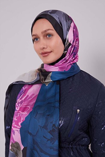 Levidor Black Lotus Pattern Indian Silk Shawl