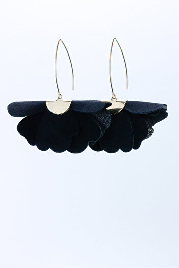 HAIArt Handmade leather floral earrings - Black