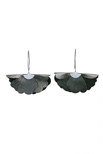 HAIArt Handmade leather floral earrings - Khaki - silver hook